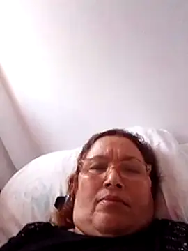 Snapshot of Cessi50 chatting on 01-31-26, 08:51 Cessi50 online show from 01-31-26, 08:51