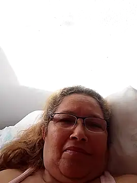 Snapshot of Cessi50 chatting on 01-14-26, 01:15 Cessi50 online show from 01-14-26, 01:15