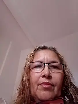 Snapshot of Cessi50 chatting on 11-24-25, 06:41 Cessi50 online show from 11-24-25, 06:41