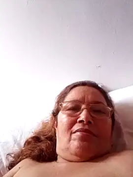 Snapshot of Cessi50 chatting on 02-01-26, 04:38 Cessi50 online show from 02-01-26, 04:38