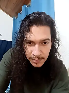 Snapshot of OnixAgata0 chatting on 03-31-26, 01:40 OnixAgata0 online show from 03-31-26, 01:40