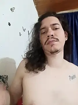 Snapshot of OnixAgata0 chatting on 11-09-25, 12:58 OnixAgata0 online show from 11-09-25, 12:58