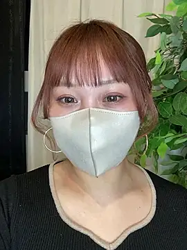 Snapshot of reika33 chatting on 01-06-26, 09:02 reika33 online show from 01-06-26, 09:02