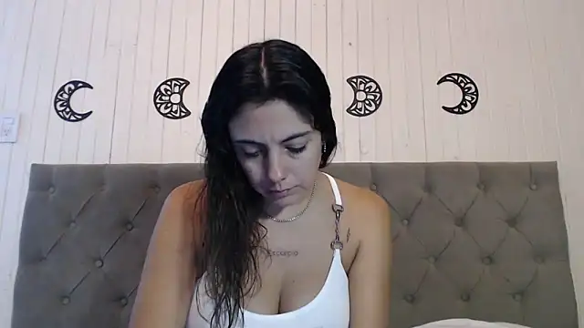 Snapshot of mickystrumia23 chatting on 03-24-26, 09:15 mickystrumia23 online show from 03-24-26, 09:15