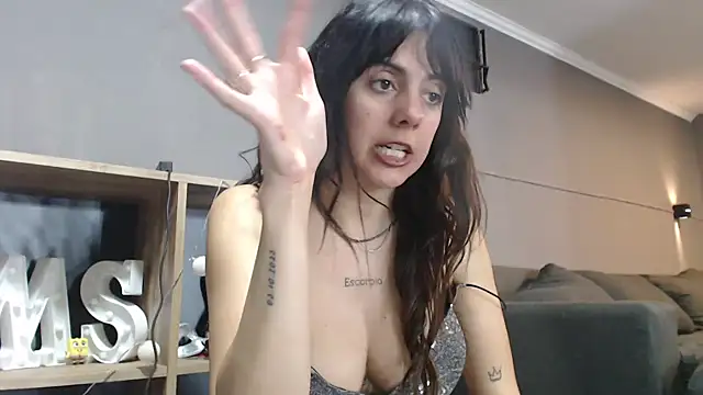 mickystrumia23 online show from 06-04-26, 05:45