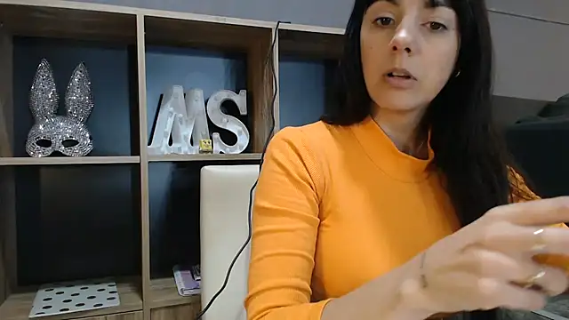 mickystrumia23 online show from 07-10-26, 06:08