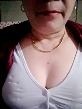 small-house123 online show from 02-05-26, 01:18