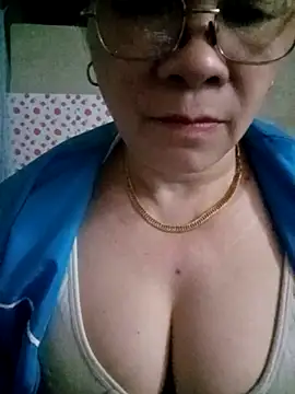 small-house123 online show from 02-22-26, 07:55