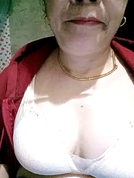 small-house123 online show from 02-28-26, 01:22