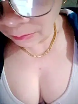 small-house123 online show from 02-06-26, 01:29