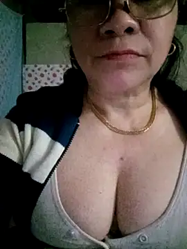 small-house123 online show from 02-23-26, 11:22