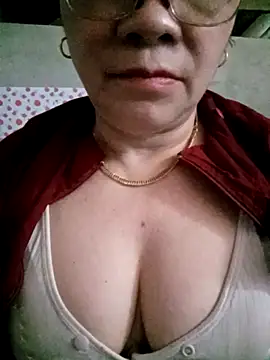 small-house123 online show from 02-21-26, 06:37