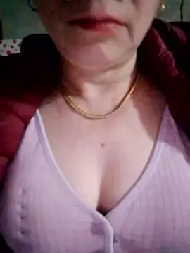 small-house123 online show from 02-11-26, 01:55