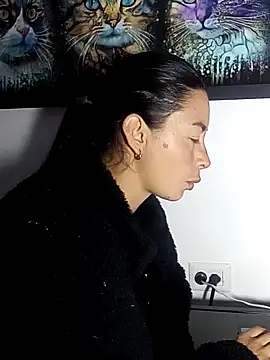 NathyMilf  online show from 11-17-25, 08:29