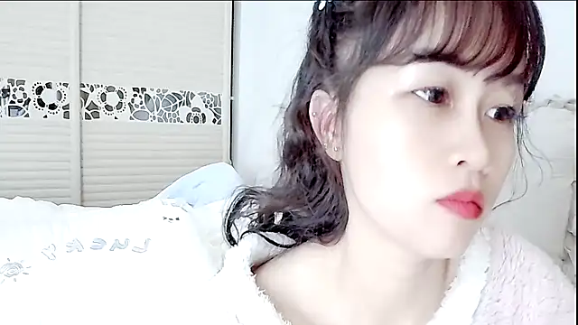 lookbyby online show from 01-13-26, 01:31