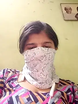 Hot  cute001 online show from 11-04-25, 05:06