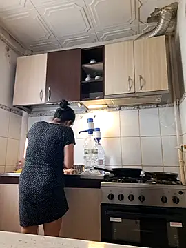 CharmingPearl online show from 03-22-26, 12:18