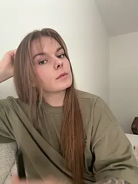 Snapshot of LisaFreierxx chatting on 05-29-26, 03:18 LisaFreierxx online show from 05-29-26, 03:18