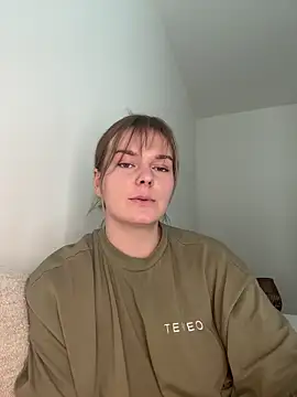 Snapshot of LisaFreierxx chatting on 05-21-26, 03:09 LisaFreierxx online show from 05-21-26, 03:09