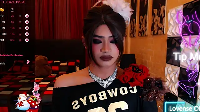 AthisaMooreTS online show from 01-08-26, 08:42