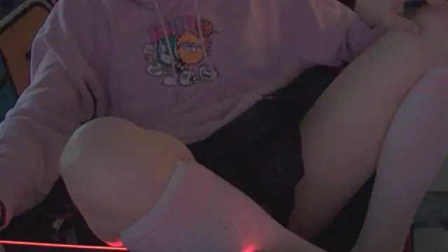 Snapshot of Liv_shy666 chatting on 11-03-25, 10:41 Liv shy666 online show from 11-03-25, 10:41