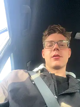 Niesmialyy online show from 11-01-25, 11:48