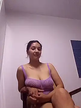 Lusandra1837lusi online show from 04-14-26, 05:51