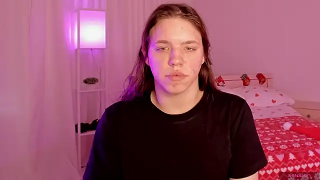 MadisonMongomeri online show from 01-13-26, 04:16