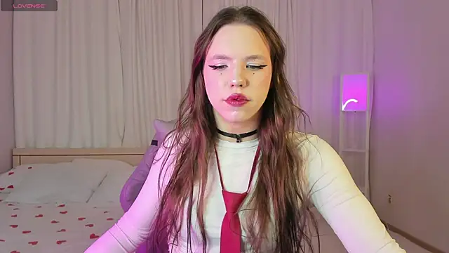 MadisonMongomeri online show from 11-24-25, 03:28