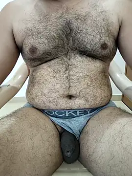 Snapshot of funnyboy_069 chatting on 04-06-26, 05:30 funnyboy 069 online show from 04-06-26, 05:30