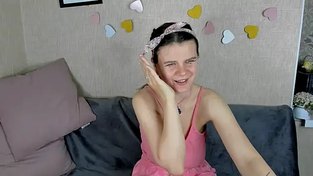Zorianaa online show from 05-08-26, 09:18