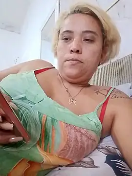 BIADELICIA1 online show from 01-15-26, 02:09