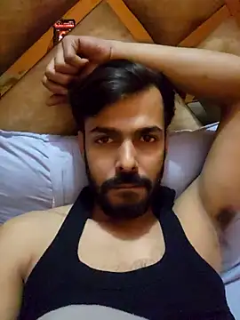 Snapshot of loveart007 chatting on 11-25-25, 11:43 loveart007 online show from 11-25-25, 11:43