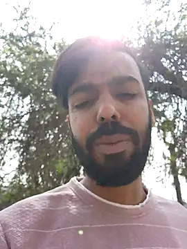 Snapshot of loveart007 chatting on 02-21-26, 06:48 loveart007 online show from 02-21-26, 06:48