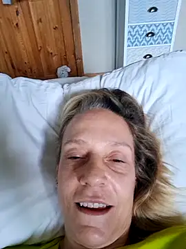 LittleSexyT online show from 11-11-25, 10:43