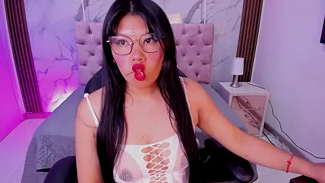 EsmeraldaChantre online show from 01-14-26, 11:36