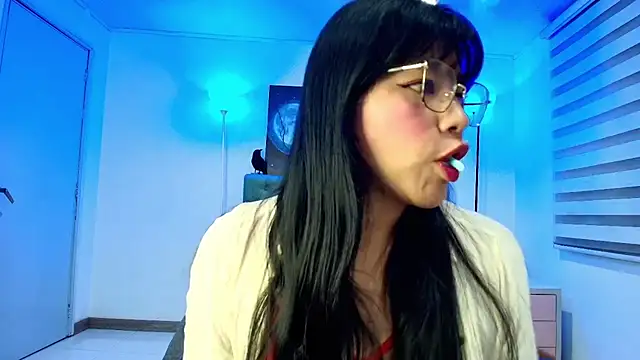 EsmeraldaChantre online show from 11-13-25, 11:36