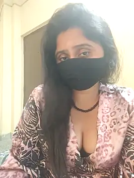 mouni499 online show from 02-08-26, 12:03