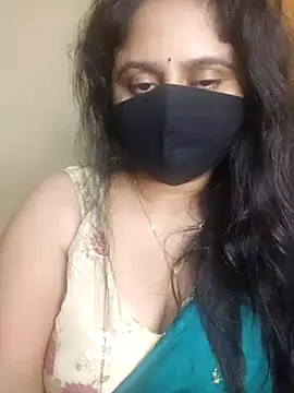 Snapshot of mouni499 chatting on 07-04-26, 08:46 mouni499 online show from 07-04-26, 08:46