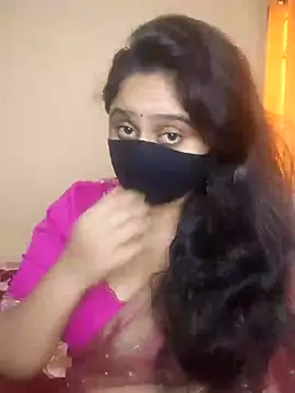 Snapshot of mouni499 chatting on 06-29-26, 08:43 mouni499 online show from 06-29-26, 08:43
