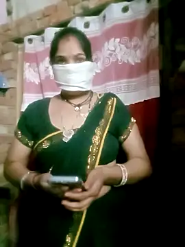 Snapshot of Hotsexy_bhabhiji chatting on 11-09-25, 04:55 Hotsexy bhabhiji online show from 11-09-25, 04:55