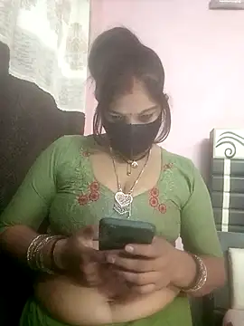 Snapshot of Hotsexy_bhabhiji chatting on 11-17-25, 04:38 Hotsexy bhabhiji online show from 11-17-25, 04:38