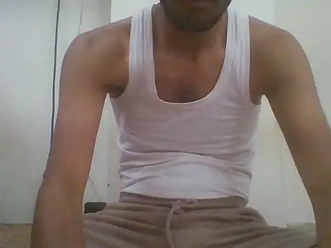 Snapshot of Bull_Dick_69 chatting on 01-13-26, 07:34 Bull Dick 69 online show from 01-13-26, 07:34