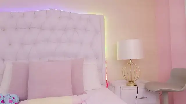 ScarlettPetrova online show from 02-07-26, 11:29