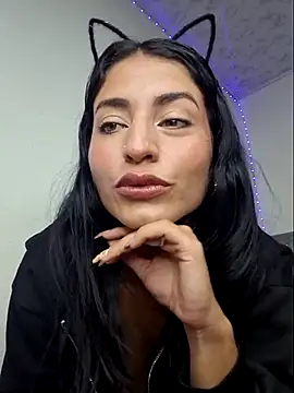 Snapshot of GISELLA__ chatting on 03-18-26, 01:02 GISELLA online show from 03-18-26, 01:02