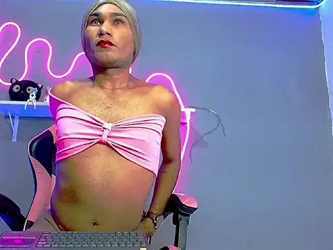 Snapshot of yara_69 chatting on 11-04-25, 06:50 yara 69 online show from 11-04-25, 06:50