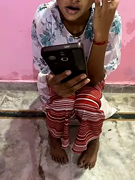 Snapshot of Hina_baby3 chatting on 11-02-25, 03:50 Hina baby3 online show from 11-02-25, 03:50