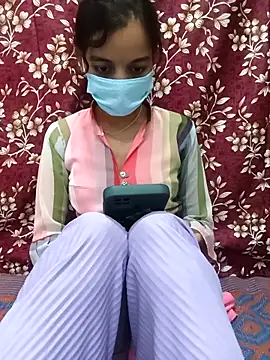 American tourist online show from 11-04-25, 03:21