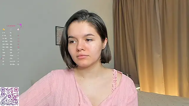 Xo Laura online show from 01-14-26, 01:42