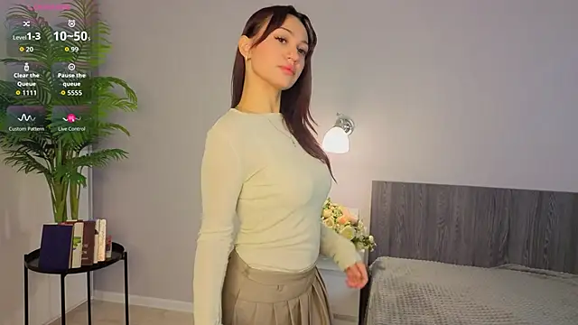 Snapshot of Sally_Parkss chatting on 11-10-25, 05:56 Sally Parkss online show from 11-10-25, 05:56